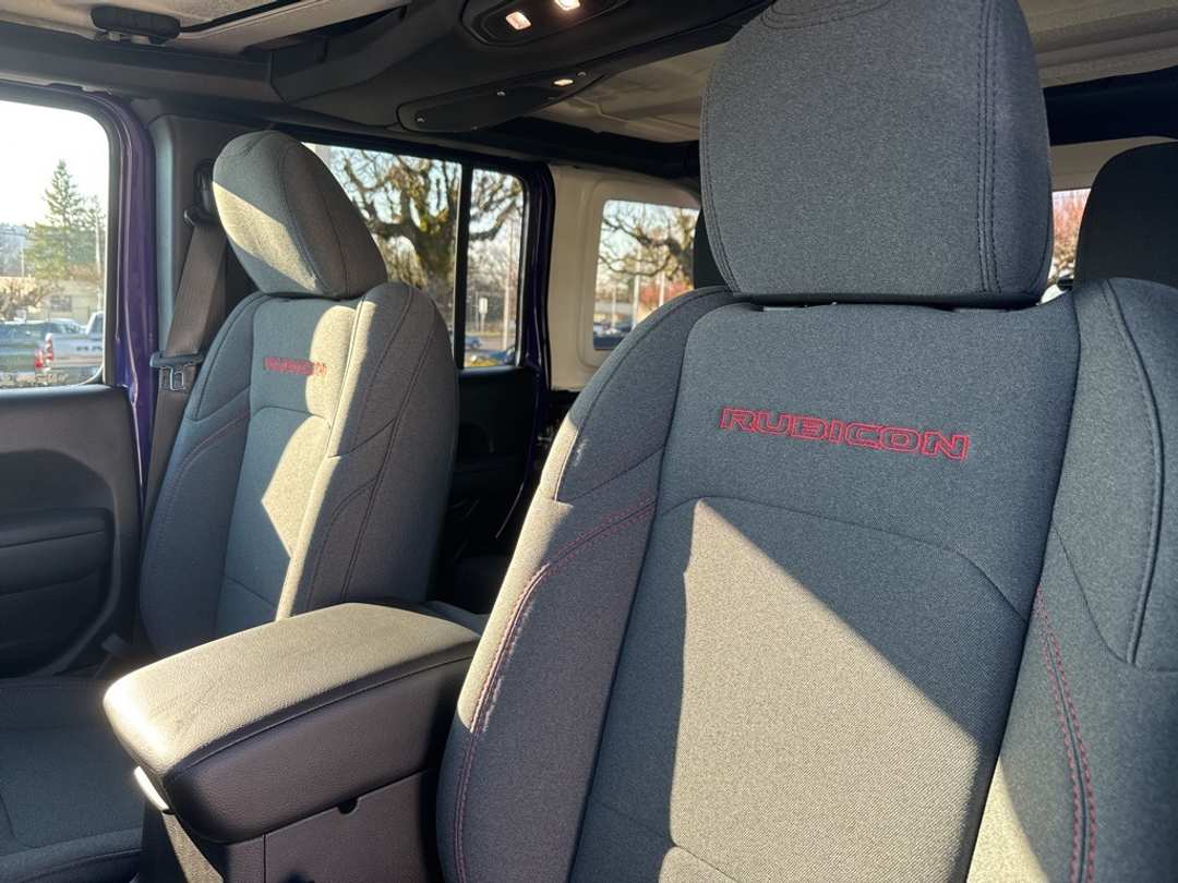 2026 Jeep Wrangler Rubicon - Image 13