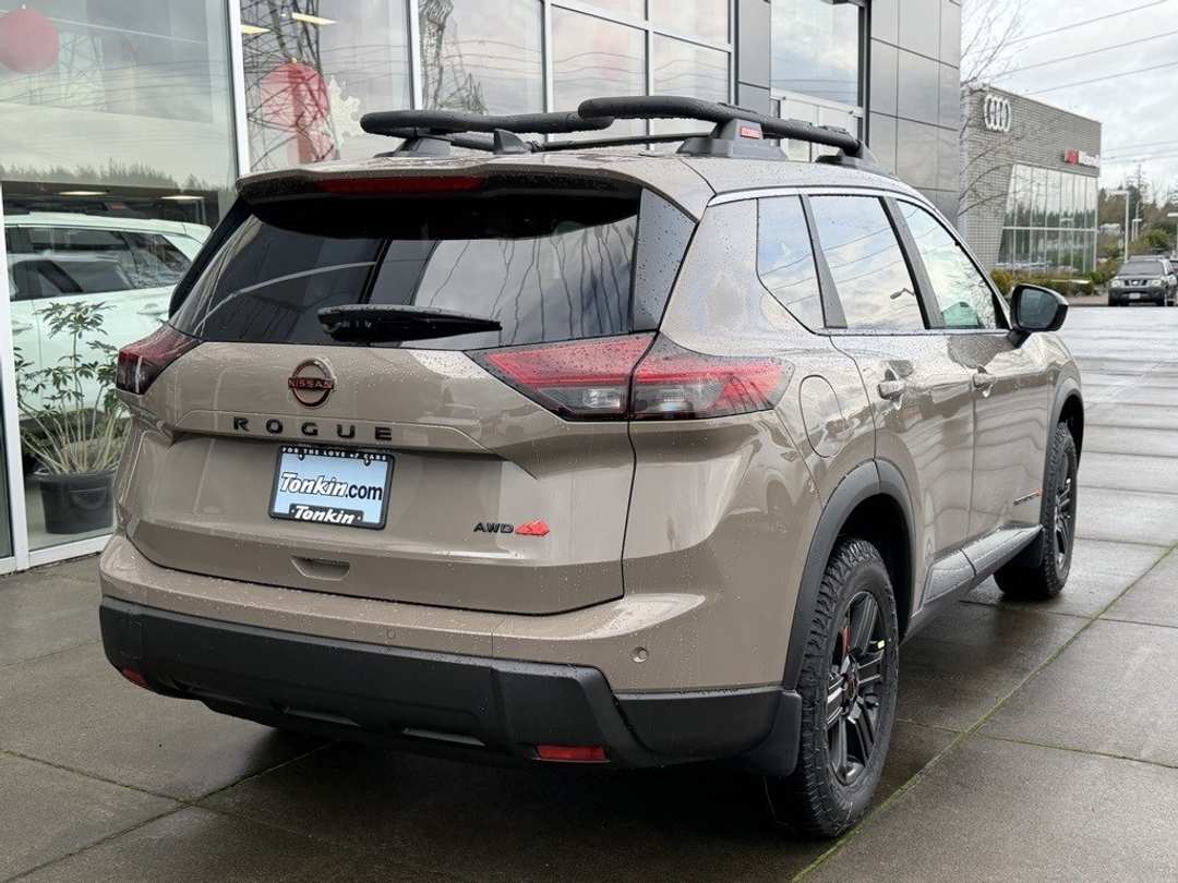 2026 Nissan Rogue Rock Creek - Image 7