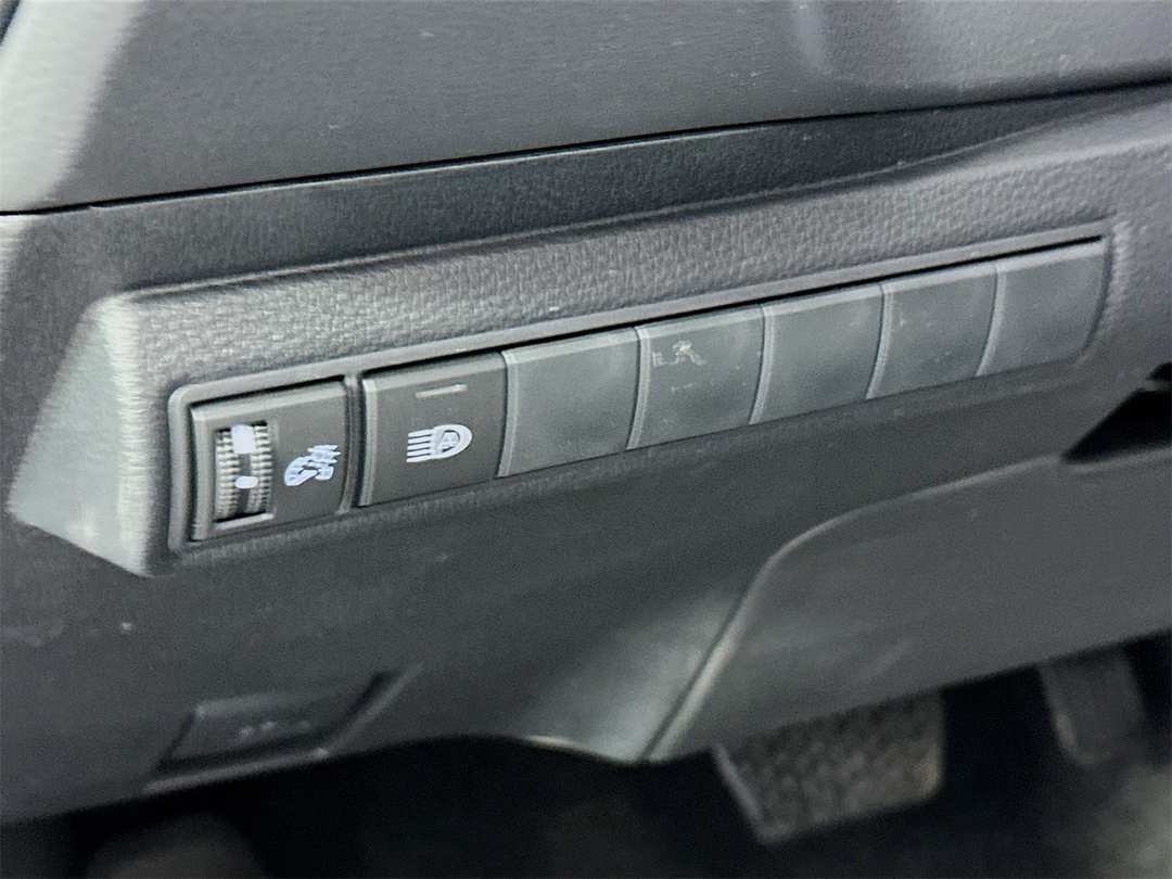 2026 Toyota Corolla XSE - Image 10