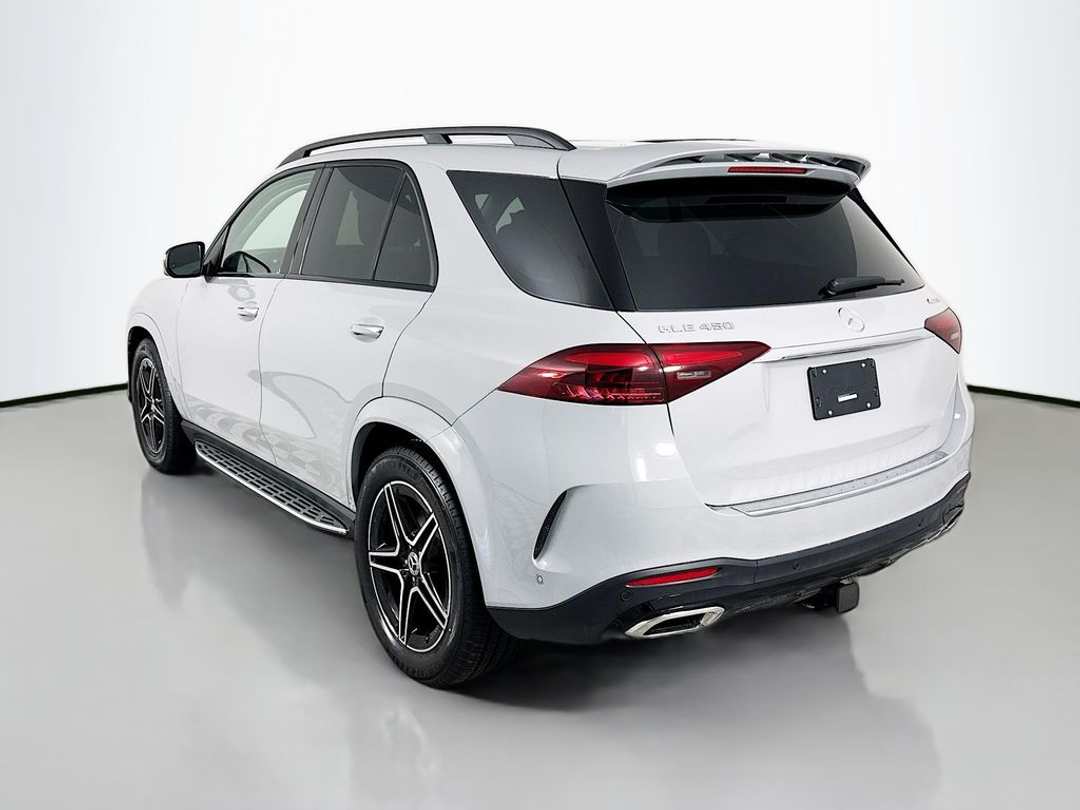 2026 Mercedes-Benz GLE GLE 450 - Image 3