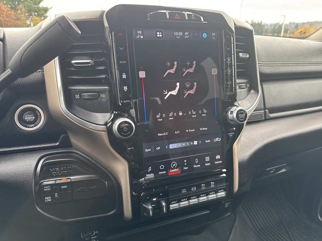 2024 Ram 3500 Laramie - Image 20