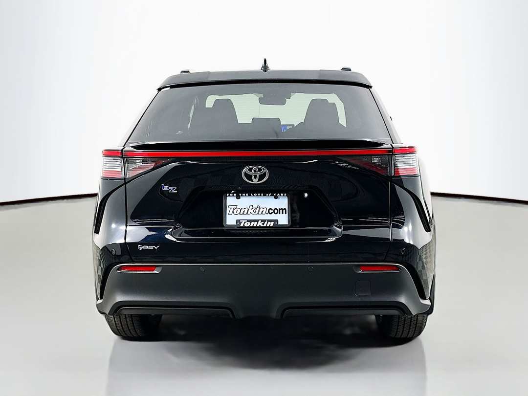 2026 Toyota Bz XLE Plus - Image 6