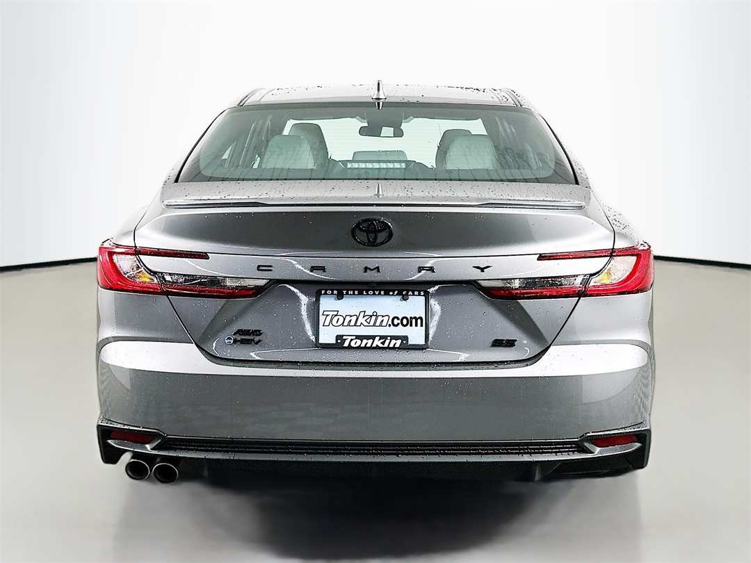 2026 Toyota Camry XSE - Image 6