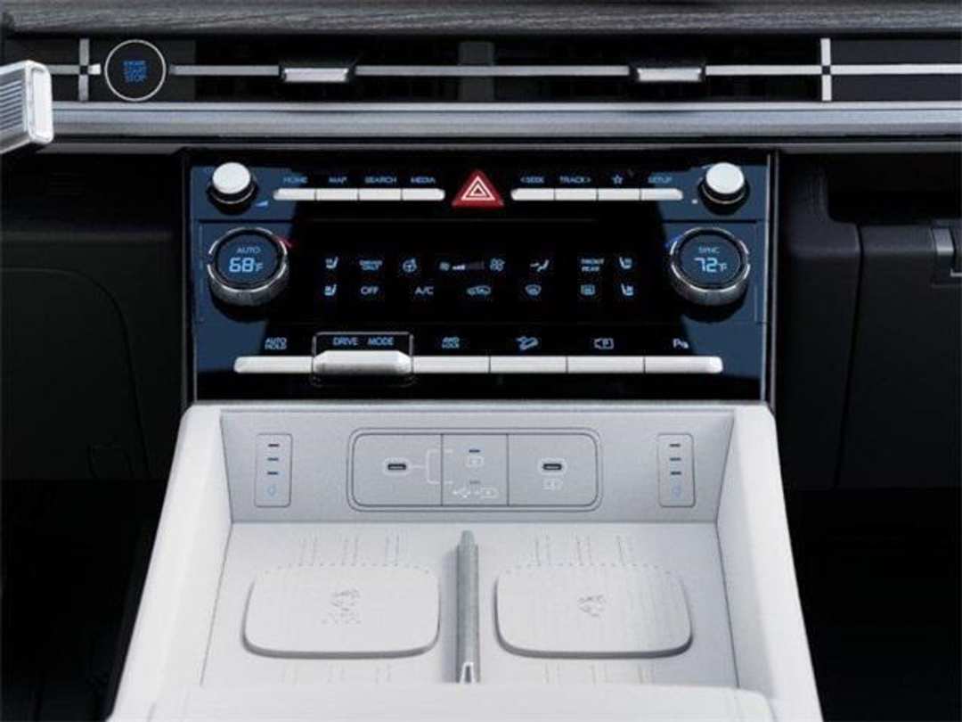 2026 Hyundai Santa Fe Calligraphy - Image 16