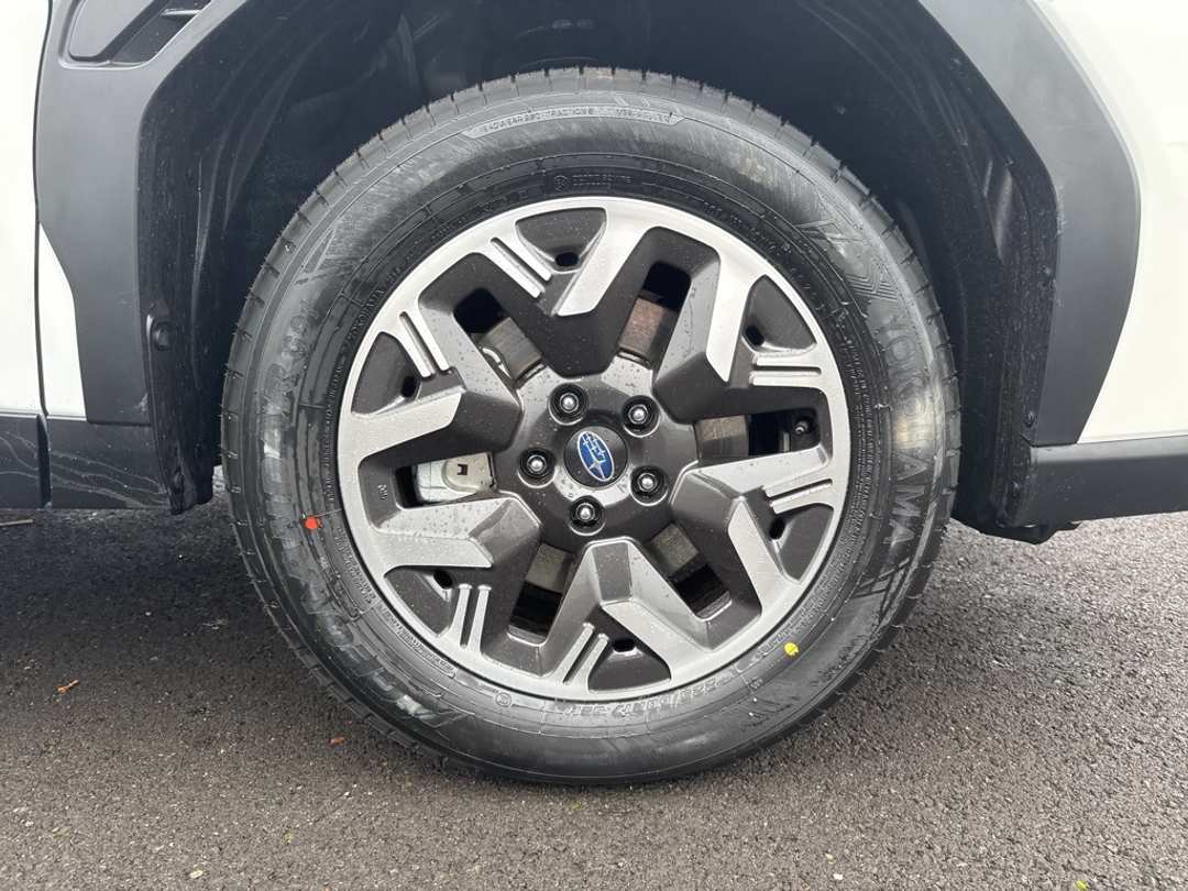 2026 Subaru Forester Premium - Image 9