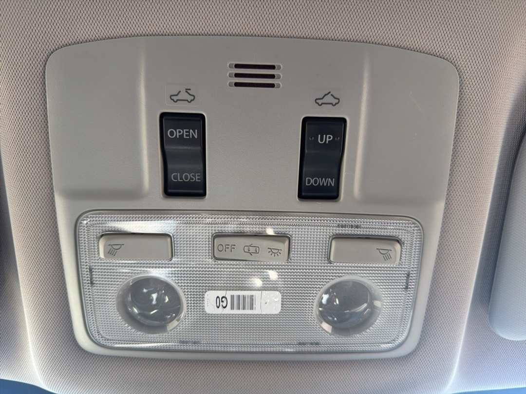 2018 Toyota Corolla L - Image 38