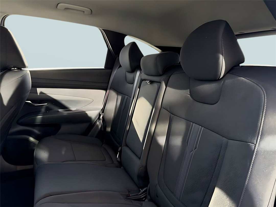 2026 Hyundai Tucson SEL - Image 30