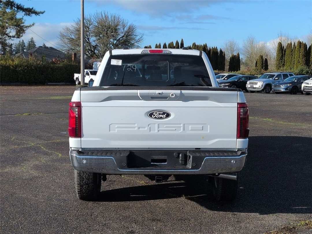 2026 Ford F-150 XLT - Image 4