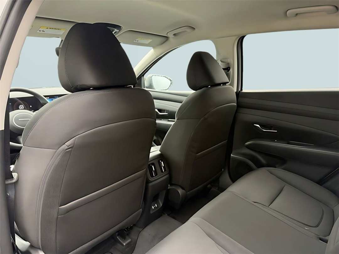 2026 Hyundai Tucson SEL - Image 30