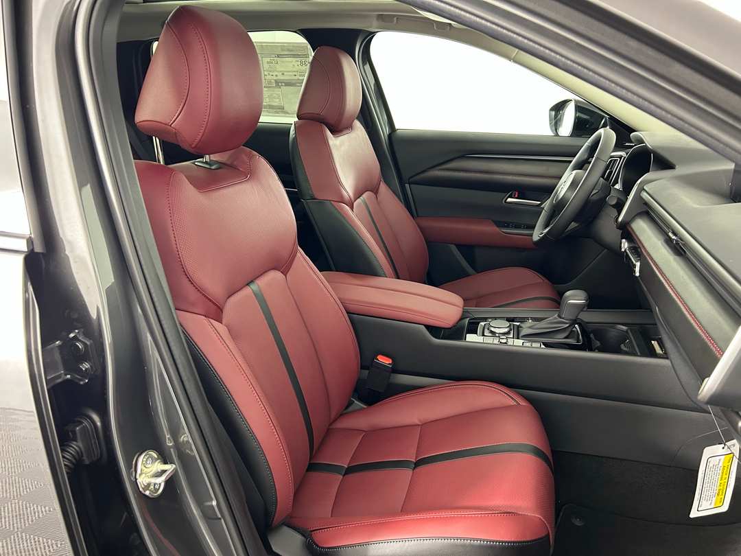2026 MAZDA Cx-50 Premium - Image 30
