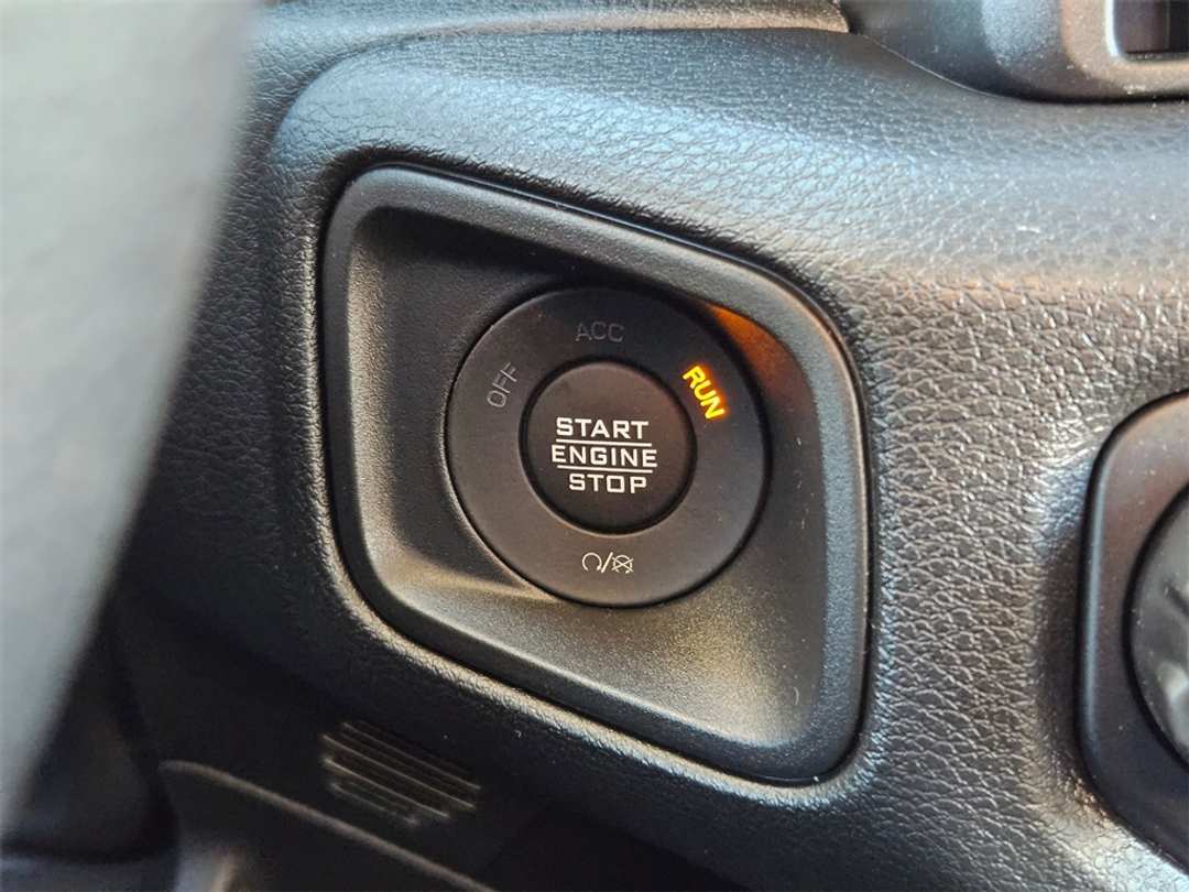 2026 Jeep Gladiator Sport - Image 17