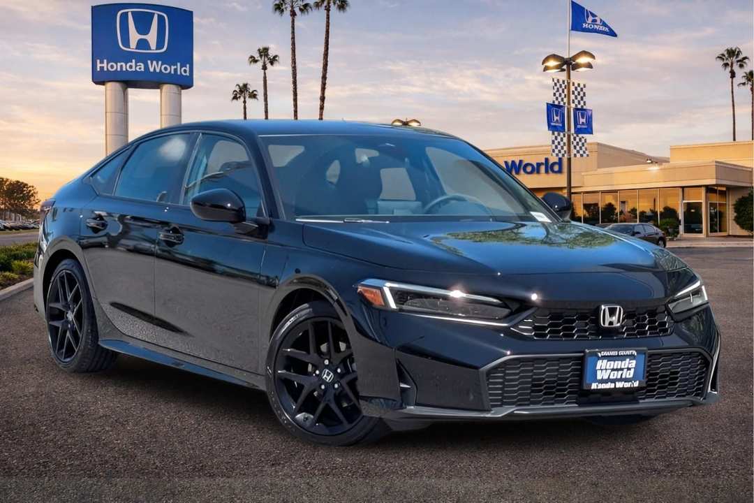 2026 Honda Civic Sport - Image 2