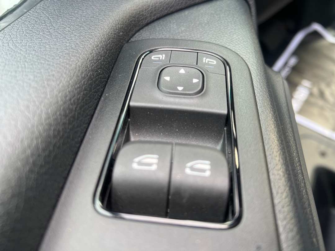 2024 Mercedes-Benz Sprinter 3500 Cargo 170 WB - Image 24