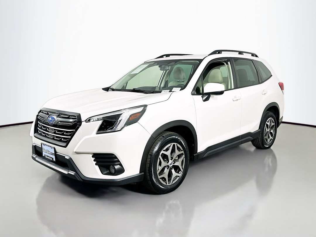 2023 Subaru Forester Premium - Image 3