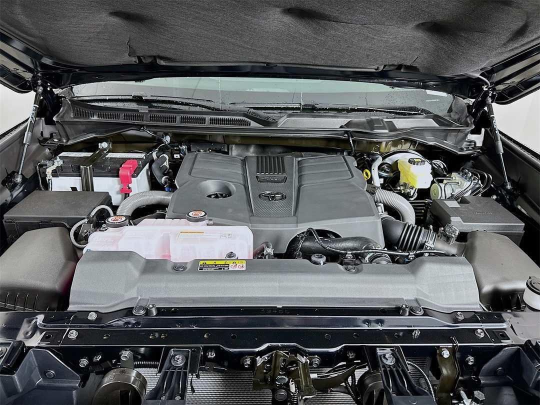 2026 Toyota Tundra Limited - Image 30