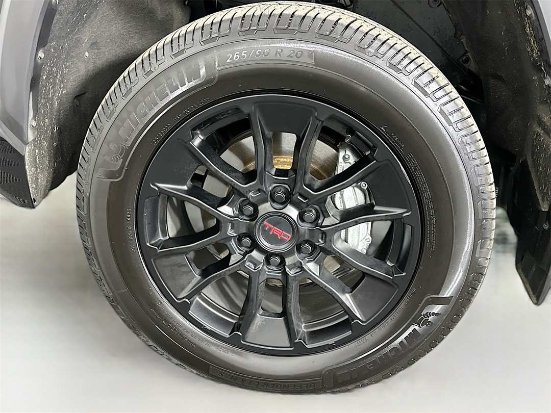 2023 Toyota Tundra Limited - Image 32