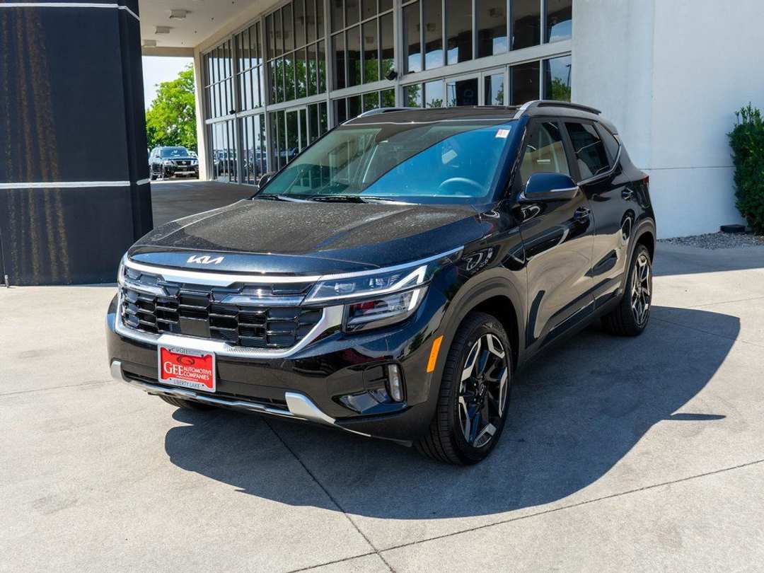 2026 Kia Seltos SX - Image 3