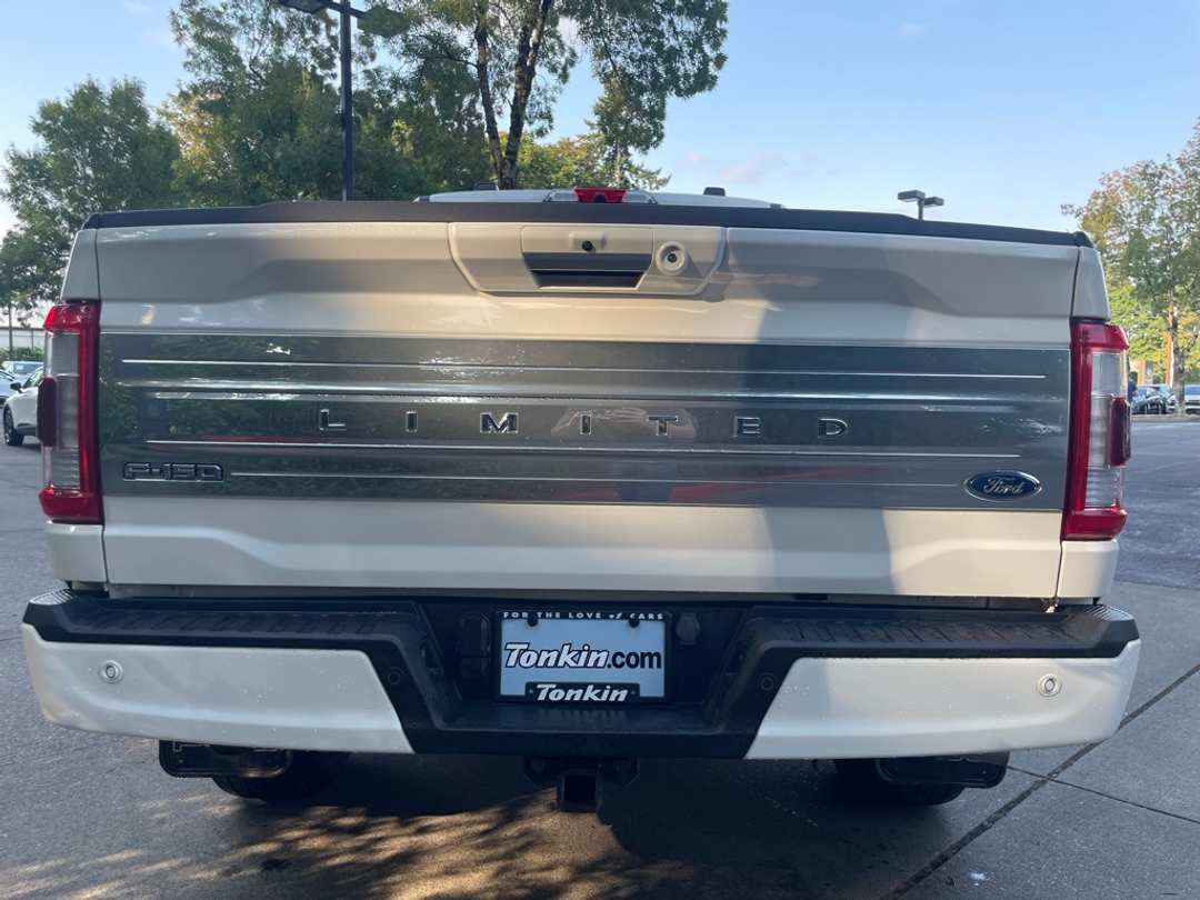 2023 Ford F-150 Limited - Image 9