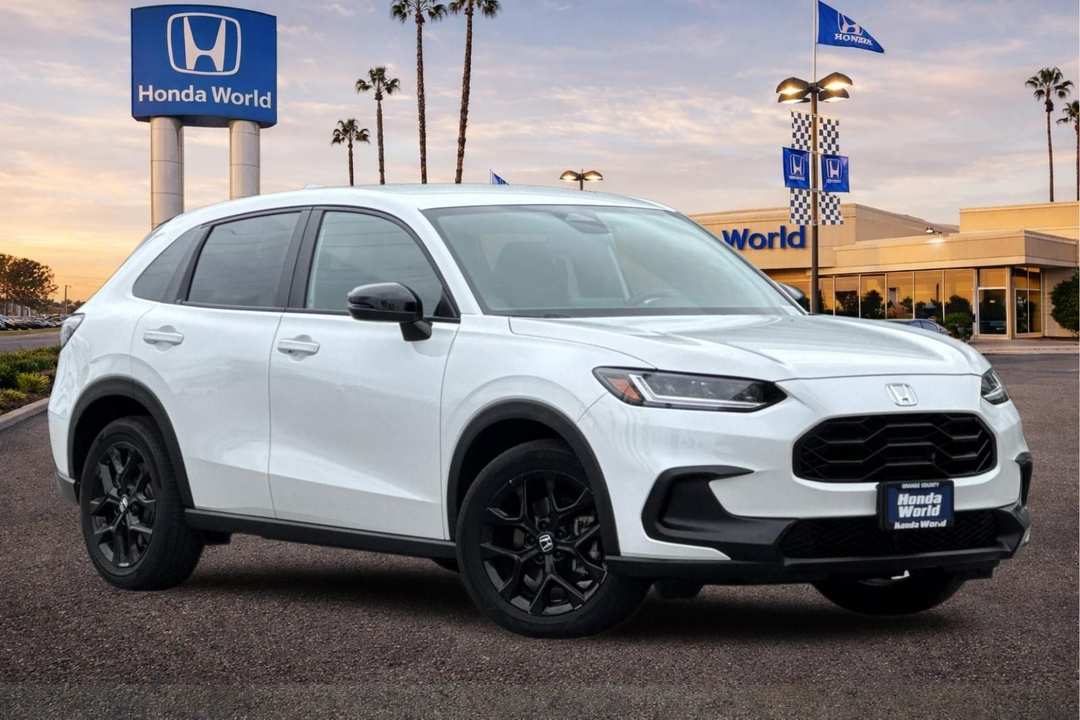 2023 Honda HR-V Sport - Image 2