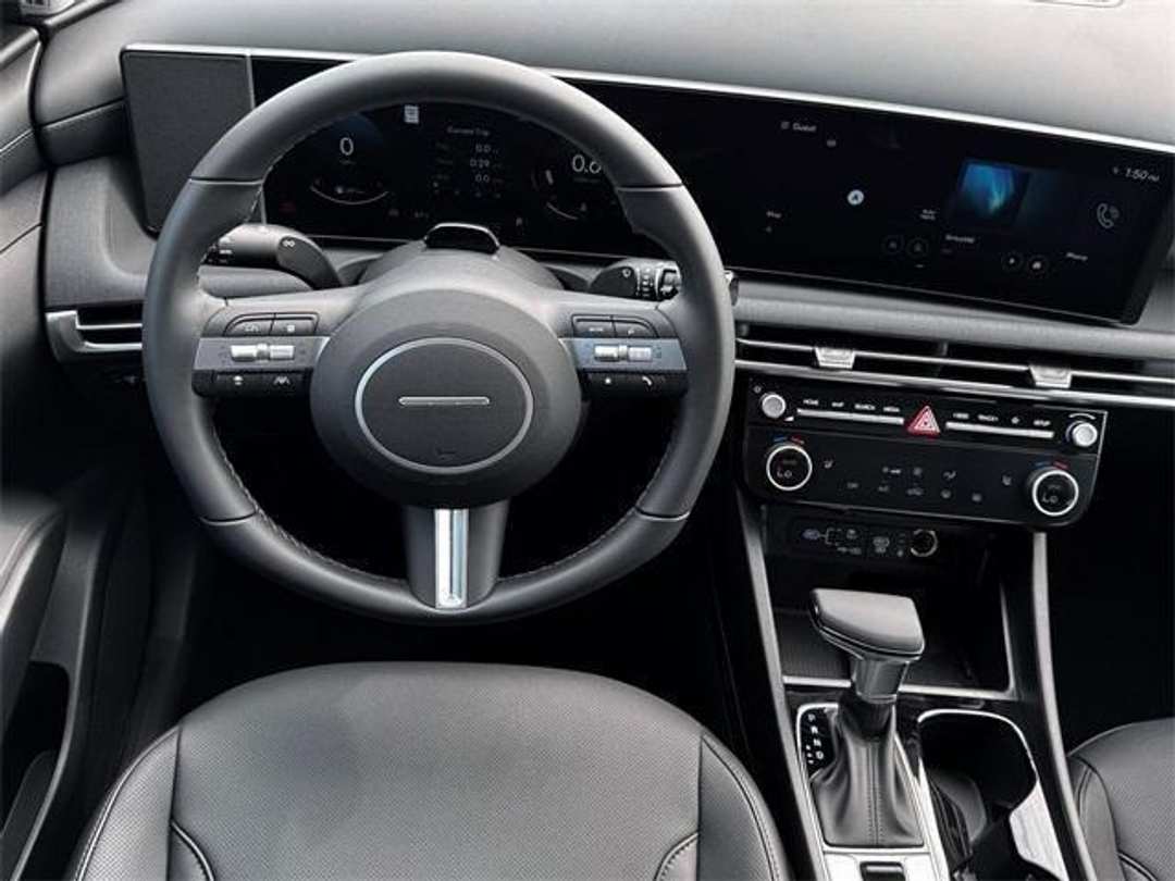 2026 Hyundai Tucson SEL Premium - Image 17
