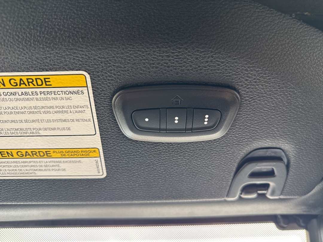 2023 Jeep Gladiator Willys - Image 21