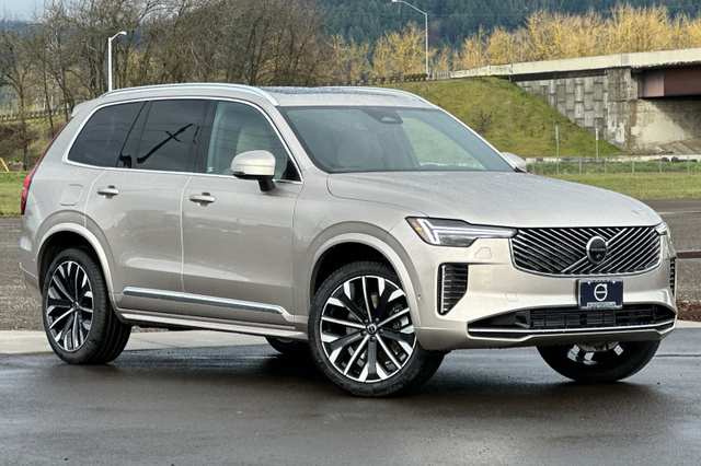 2026 Volvo Xc90 T8 Plus