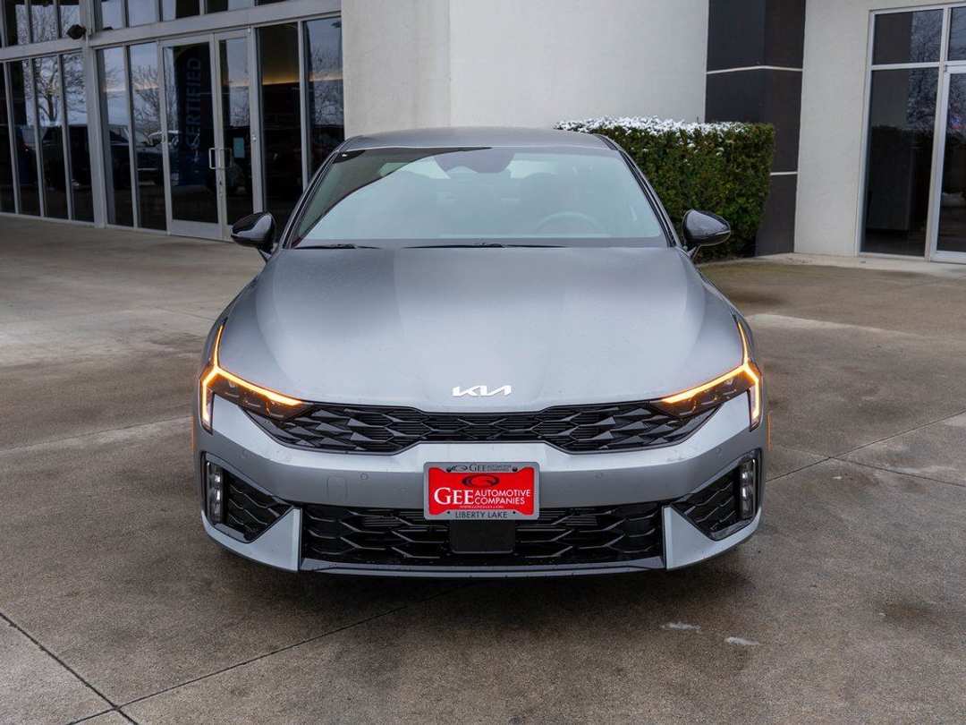 2026 Kia K5 GTLine - Image 2
