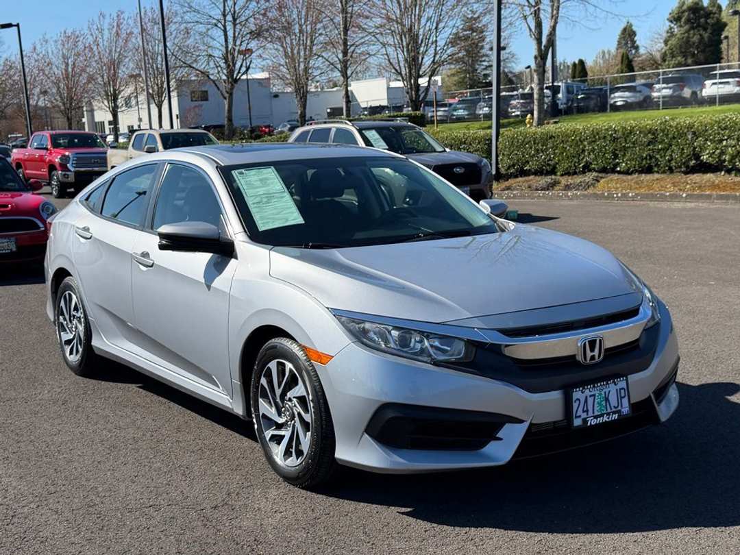 2017 Honda Civic EX - Image 2