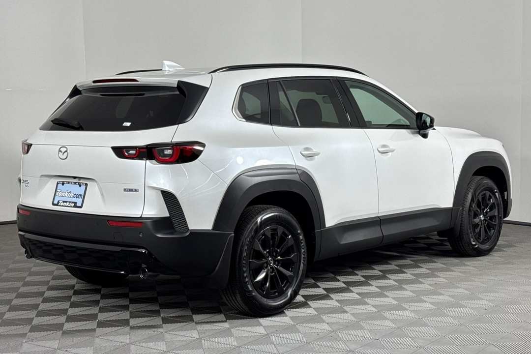 2026 MAZDA Cx-50 Premium - Image 4