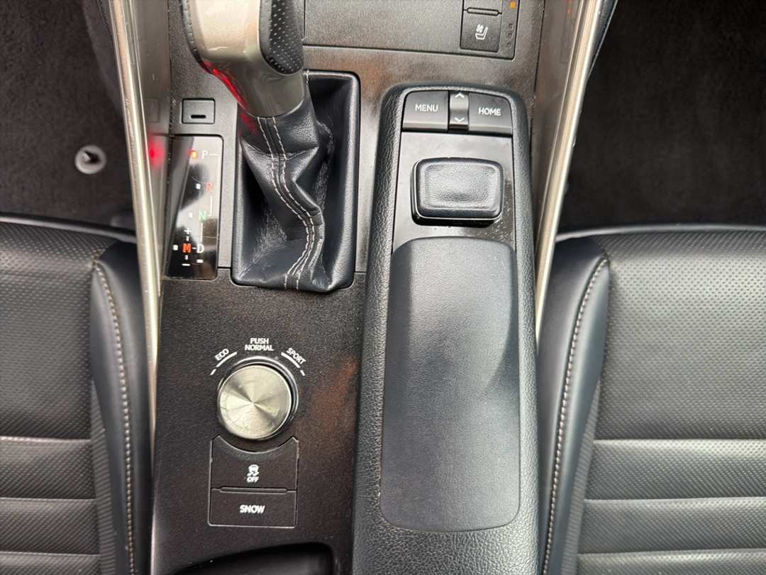 2015 Lexus Is 250 - Image 32