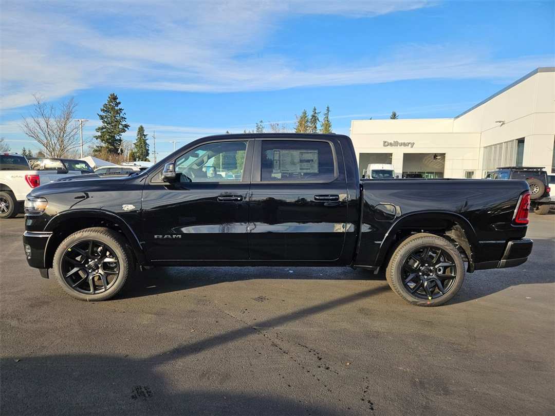 2026 Ram 1500 Laramie - Image 3