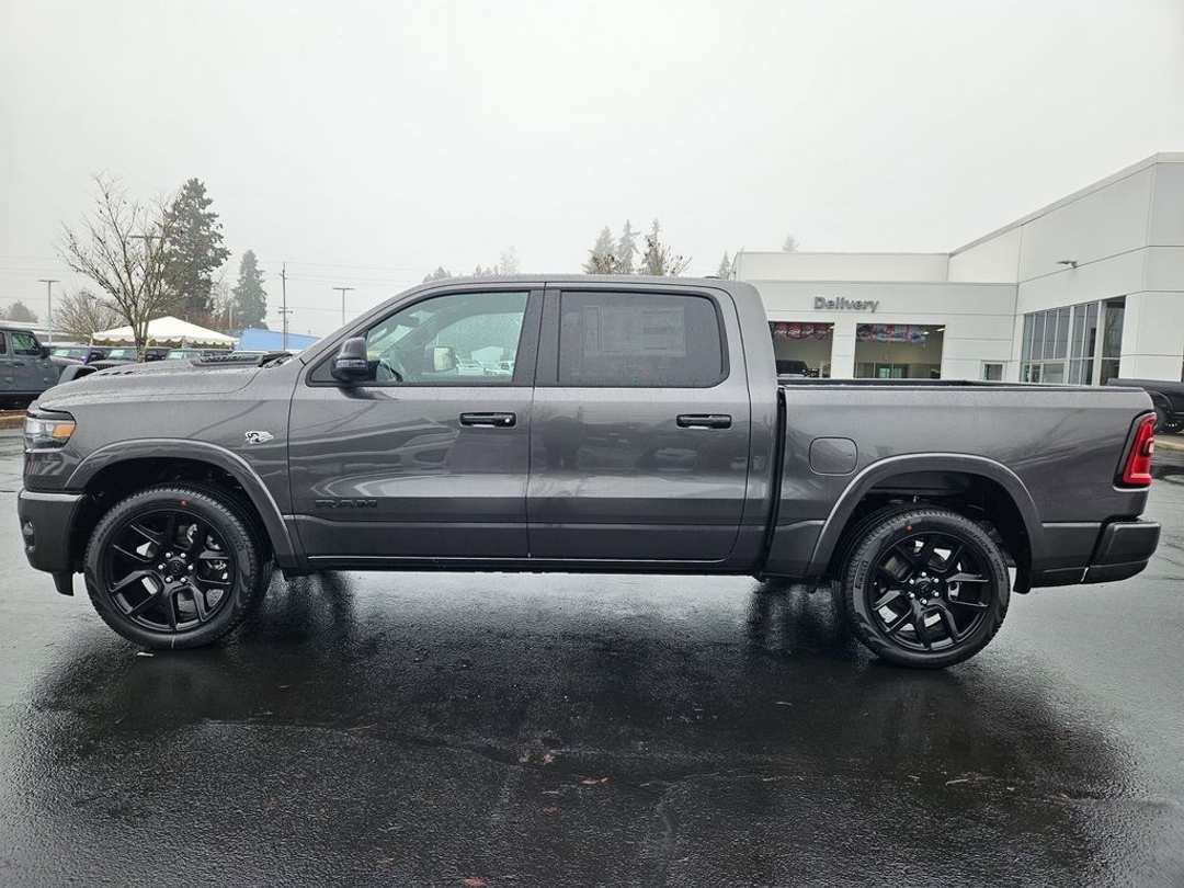 2026 Ram 1500 Laramie - Image 3