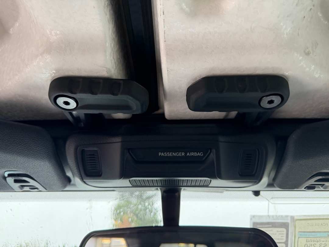 2026 Jeep Wrangler Sport - Image 28