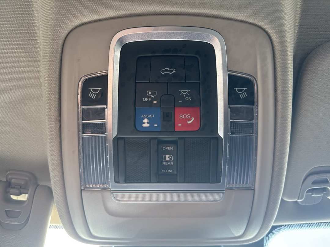 2022 Ram 1500 Laramie - Image 20