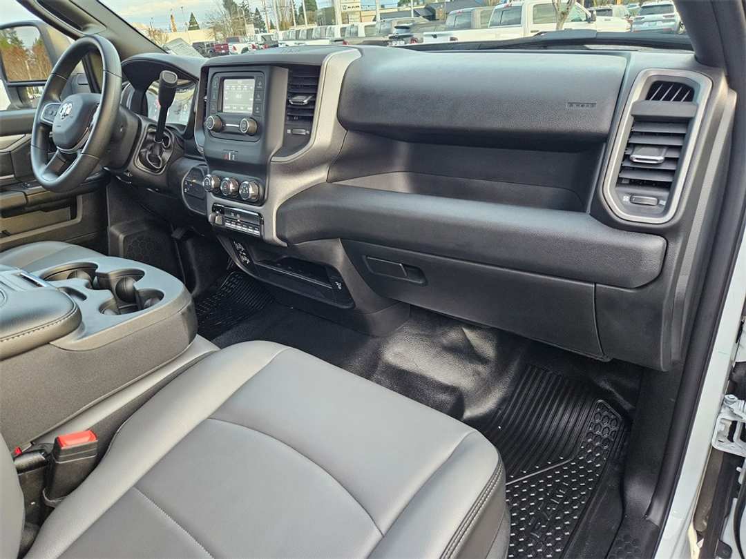 2024 Ram 4500Hd Tradesman - Image 33