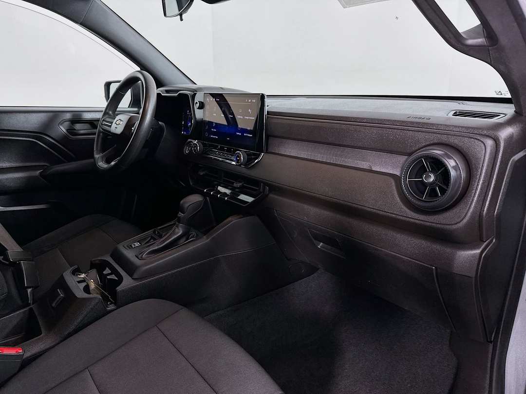 2023 Chevrolet Colorado Work - Image 28