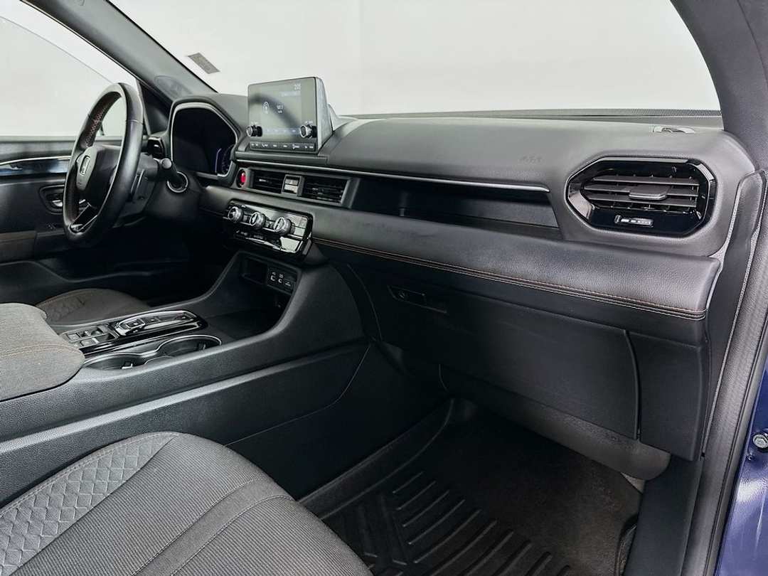 2024 Honda Pilot Sport - Image 30