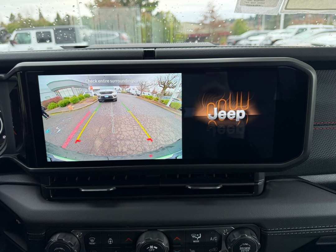 2026 Jeep Wrangler Rubicon - Image 22