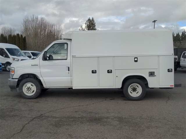 2024 Ford E-350sd Base