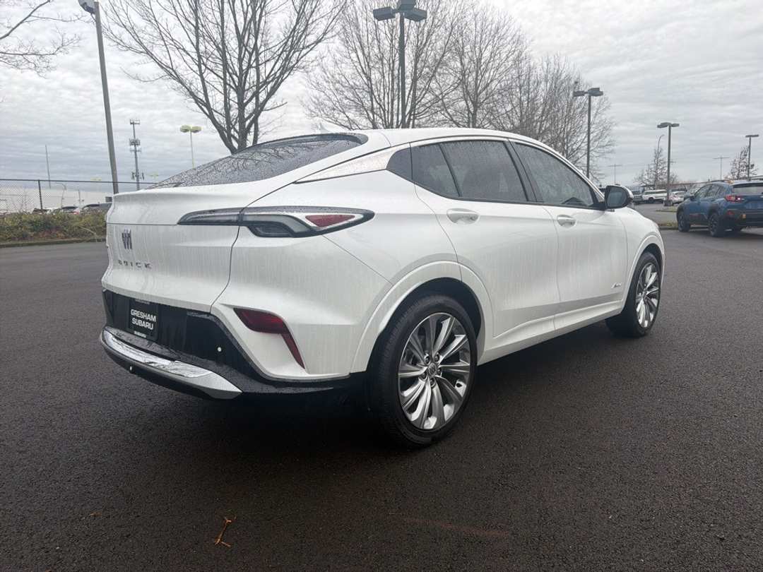 2025 Buick Envista Avenir - Image 7