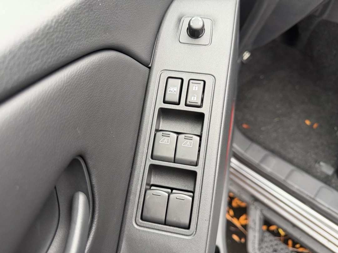 2026 Nissan Frontier PRO4X - Image 12