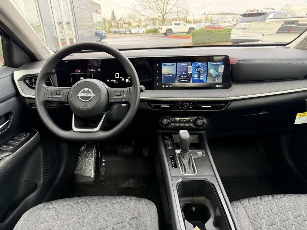 2026 Nissan Kicks SV - Image 32