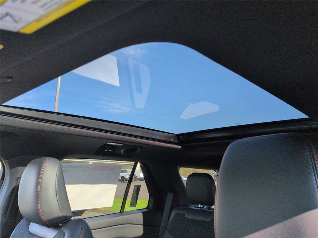 2026 Ford Explorer ST - Image 22