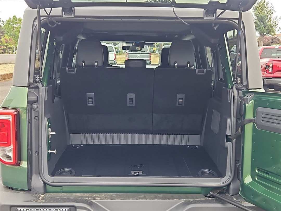 2025 Ford Bronco Big Bend - Image 27