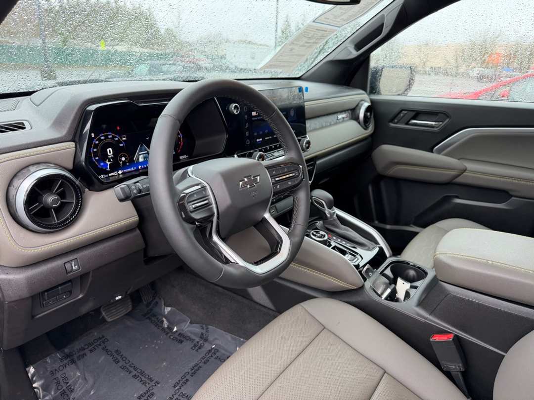 2024 Chevrolet Colorado ZR2 - Image 17