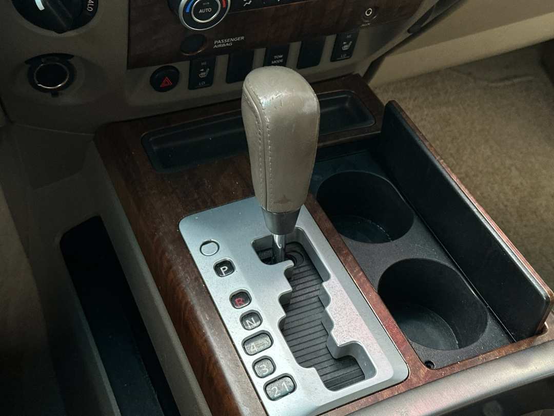 2008 Nissan Titan LE - Image 18