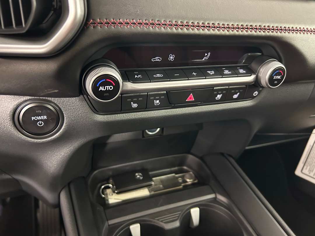 2026 MAZDA Cx-50 Premium - Image 20