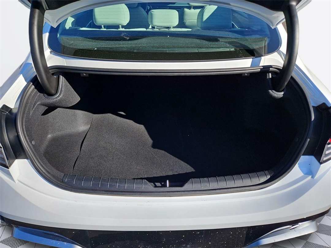 2025 Hyundai Sonata SEL - Image 23