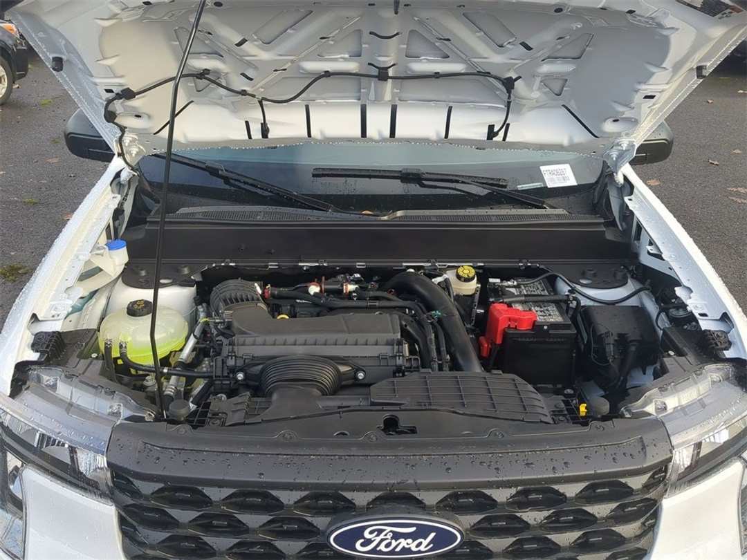 2026 Ford Maverick XL - Image 29