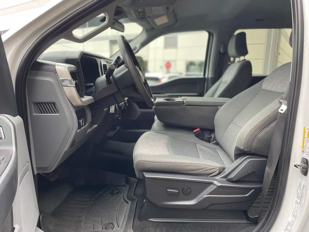 2024 Ford F-350Sd XLT - Image 17